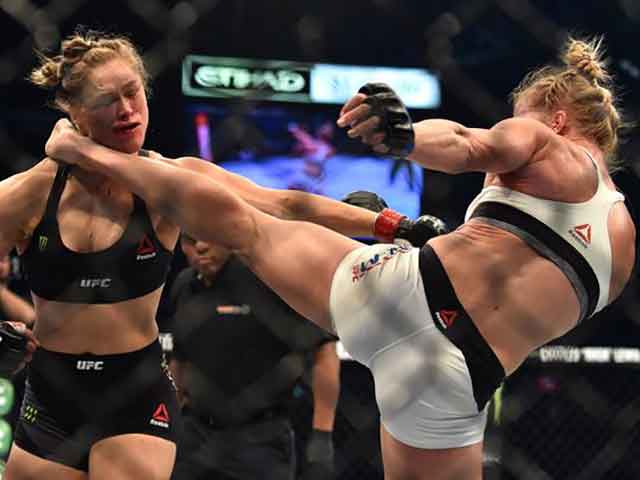 Ronda-KO-Holm-Holly