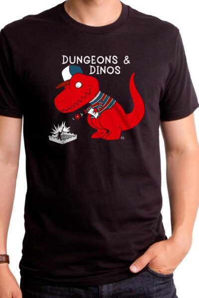 DUNGEONS AND DINOS MEN’S T-SHIRT